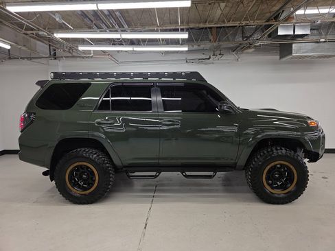 Used 2020 Toyota 4Runner TRD Pro AWD/4WD image 6