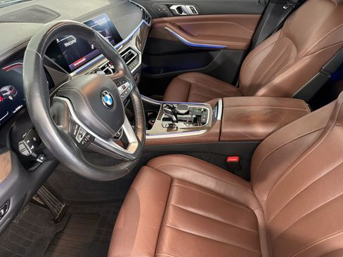 Used 2020 BMW X5 xDrive40i w/ Premium Package AWD/4WD image 3