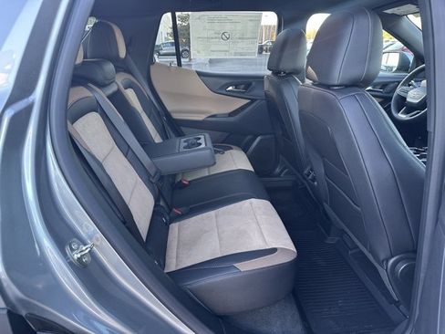 New 2026 Chevrolet Equinox ACTIV w/ LPO, Floor Liner Package image 18