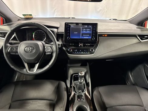 Used 2020 Toyota Corolla SE FWD image 4