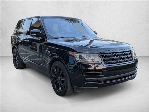 Used 2017 Land Rover Range Rover HSE image 3