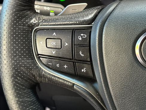 Used 2019 Lexus ES 350 F Sport w/ Accessory Package FWD image 26