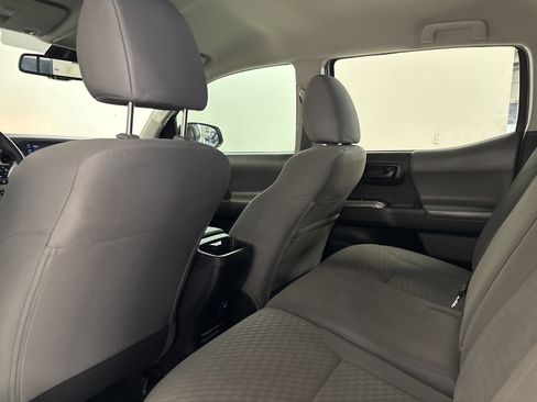 Used 2021 Toyota Tacoma SR5 image 22