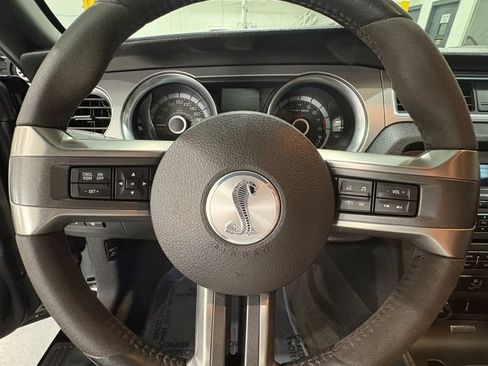 Used 2013 Ford Mustang Shelby GT500 RWD image 13