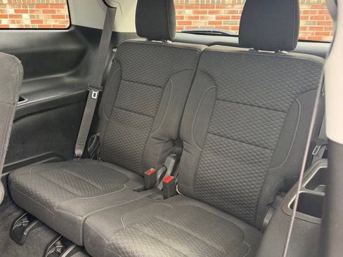 Used 2019 GMC Acadia SLE AWD/4WD image 12