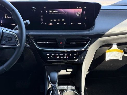 Used 2024 Buick Encore GX Avenir AWD/4WD image 33