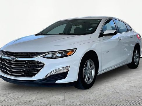 Used 2024 Chevrolet Malibu LS FWD image 3