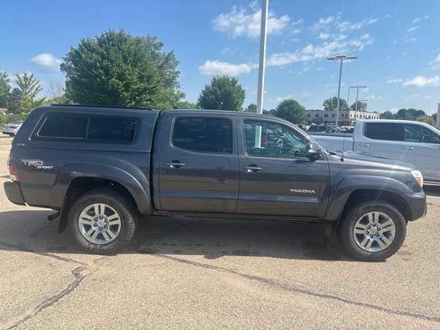 Used 2012 Toyota Tacoma 4x4 Double Cab w/ TRD Sport Upgrade Pkg image 5