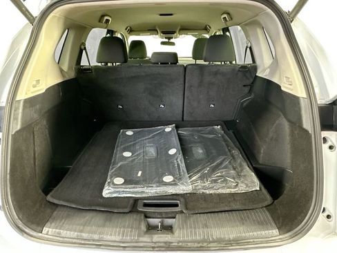 Used 2025 Nissan Rogue SV image 30