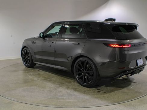 New 2026 Land Rover Range Rover Sport Dynamic SE AWD/4WD image 3