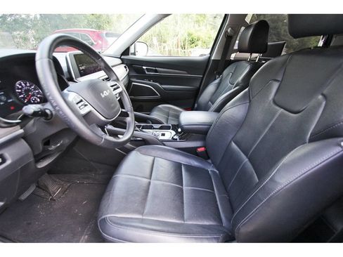 Used 2022 Kia Telluride EX w/ EX Premium Package AWD/4WD image 14