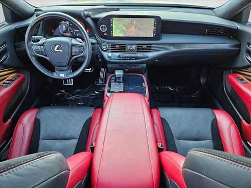 Used 2022 Lexus LS 500 F Sport image 18