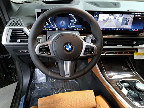 New 2026 BMW X5 xDrive40i w/ M Sport Package image 17