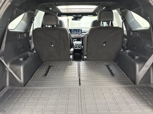New 2025 Kia Sorento SX Prestige image 32
