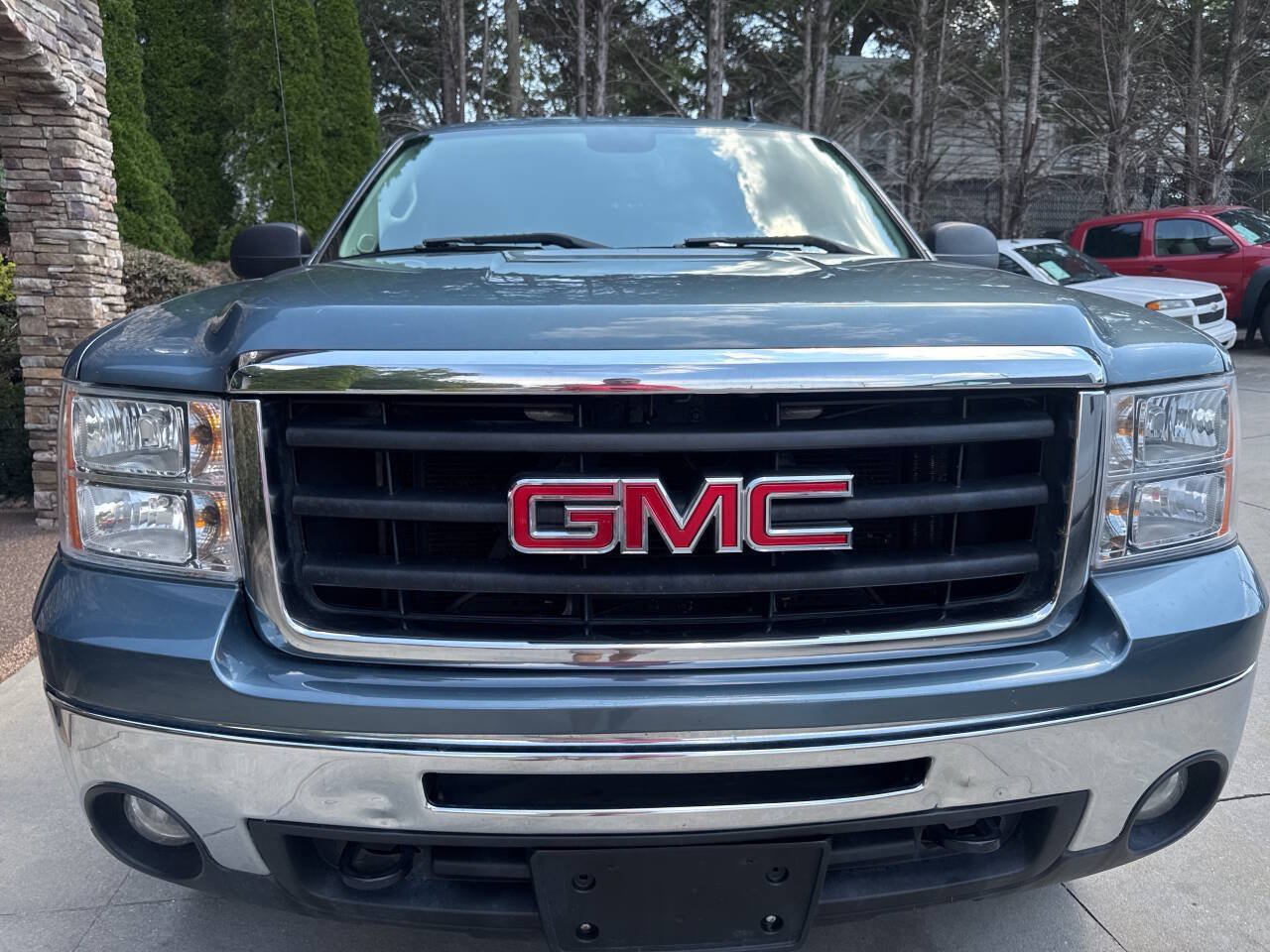 Used 2011 GMC Sierra 1500 SLE w/ Power Tech Package AWD/4WD image 6