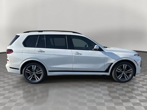 New 2026 BMW X7 xDrive40i w/ Executive Package image 2