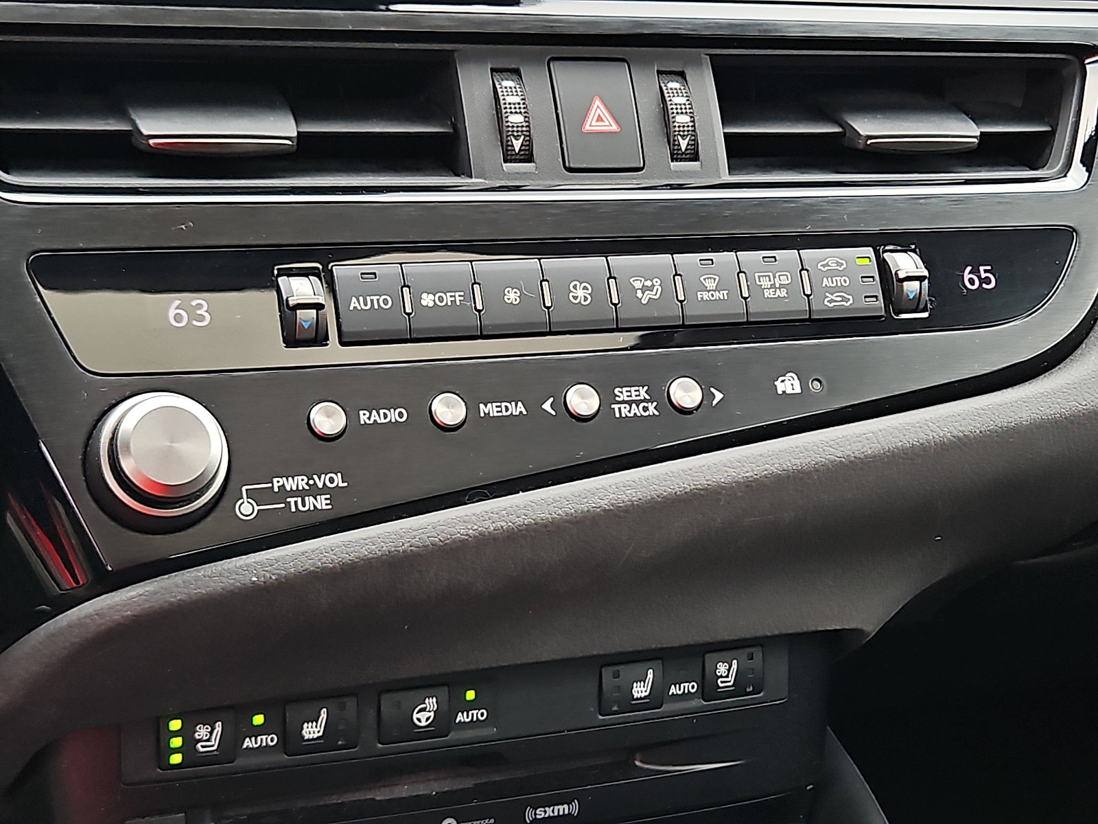Used 2022 Lexus ES 350 w/ Premium Package FWD image 19