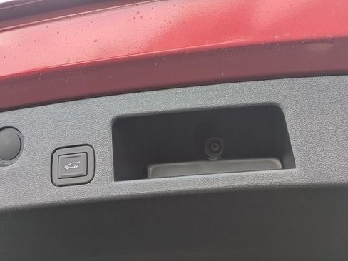 New 2026 GMC Terrain AT4 w/ Convenience Package III image 32