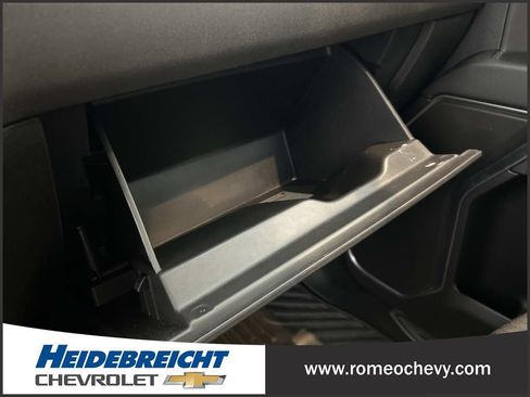 Used 2024 Chevrolet Silverado 1500 LT AWD/4WD image 26