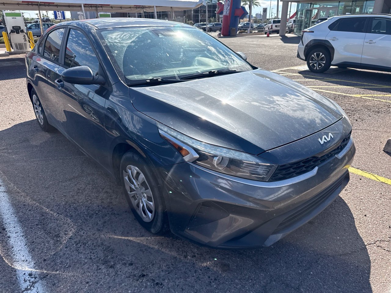 Used 2022 Kia Forte Sedan FWD image 2