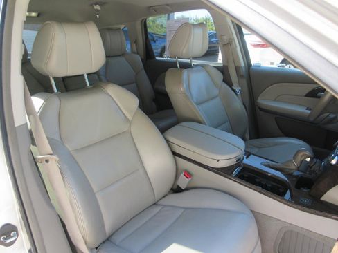 Used 2013 Acura MDX w/ Technology Package AWD/4WD image 22