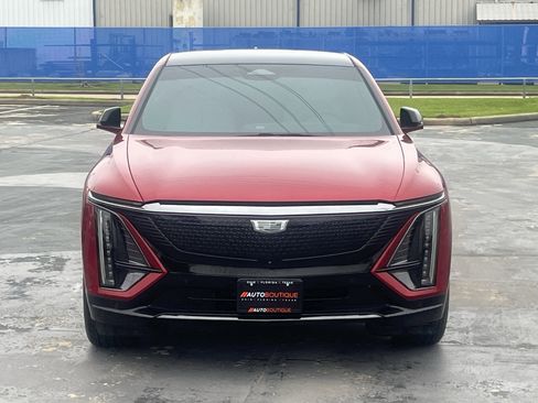 Used 2024 Cadillac Lyriq Sport RWD image 8