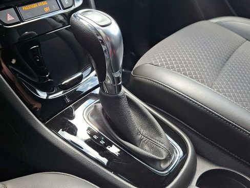 Used 2022 Buick Encore Preferred w/ Safety Package image 16