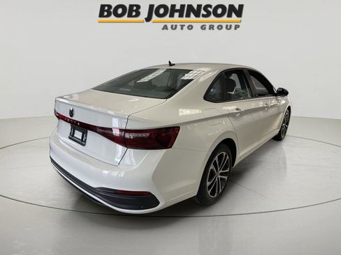 New 2025 Volkswagen Jetta Sport image 7