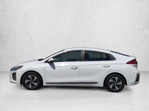 Used 2018 Hyundai Ioniq SEL FWD image 9