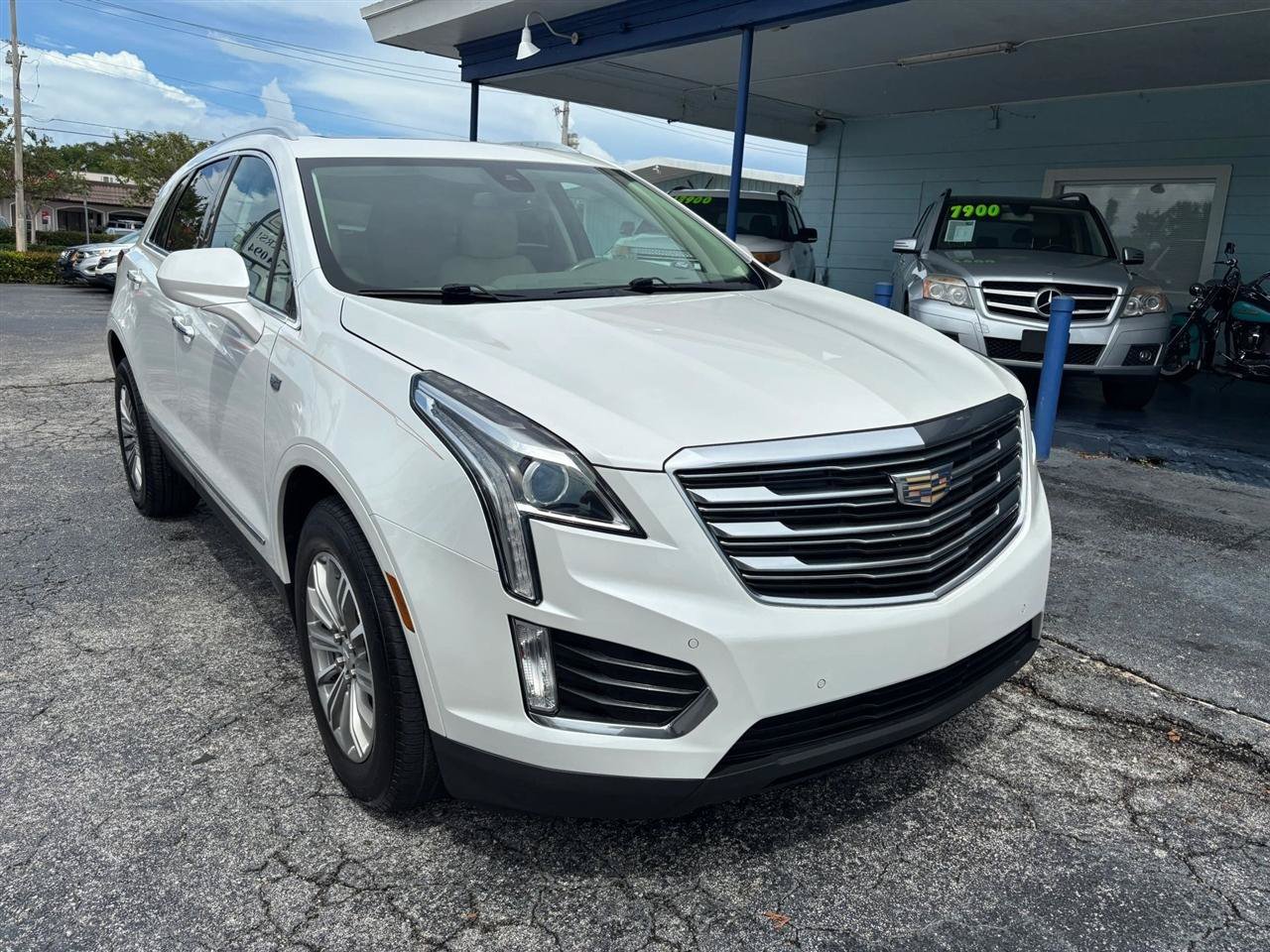 Used 2019 Cadillac XT5 Luxury AWD/4WD image 7