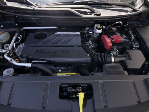 Used 2025 Nissan Rogue SV AWD/4WD image 24