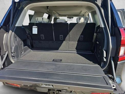 New 2025 Ford Expedition Active image 30