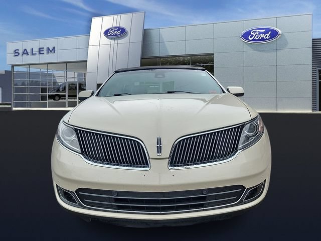 Used 2015 Lincoln MKS w/ Equipment Group 101A FWD image 7