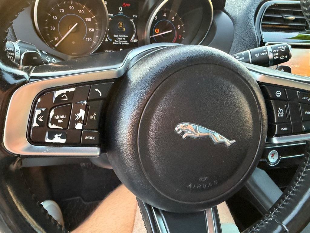 Used 2018 Jaguar F-PACE Prestige AWD/4WD image 39