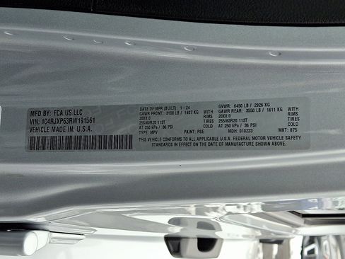 Used 2024 Jeep Wrangler Sahara w/ Safety Group image 27