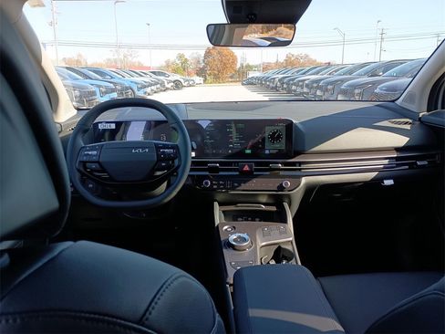 New 2026 Kia Sportage EX w/ EX Panoramic Sunroof Package image 10