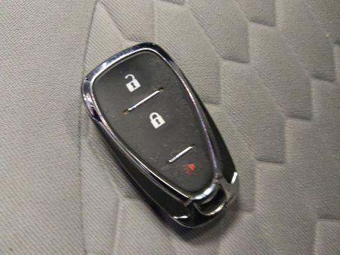 Used 2020 Chevrolet Equinox LS w/ LS Convenience Package image 32