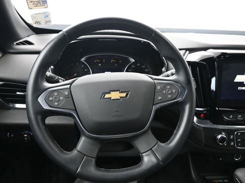 Used 2023 Chevrolet Traverse LT image 30