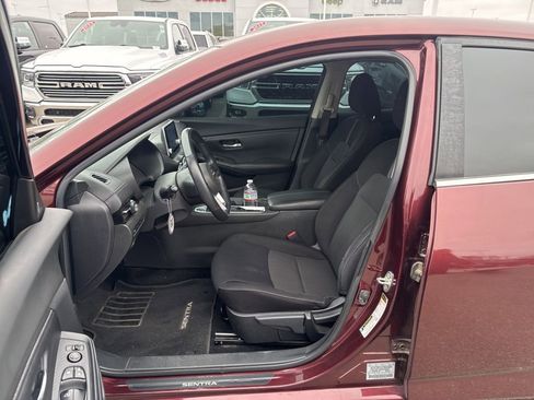 Used 2022 Nissan Sentra SV w/ All-Weather Package FWD image 21