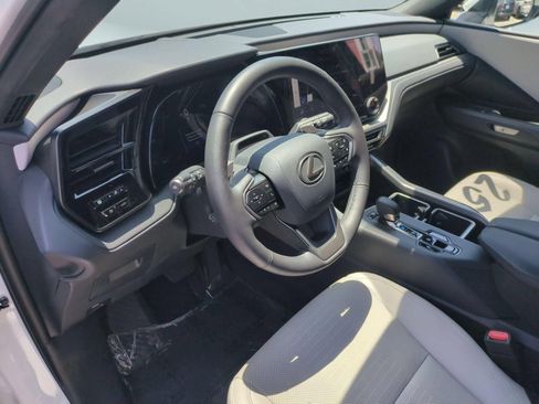 Used 2025 Lexus TX 350 FWD w/ Convenience Package image 16