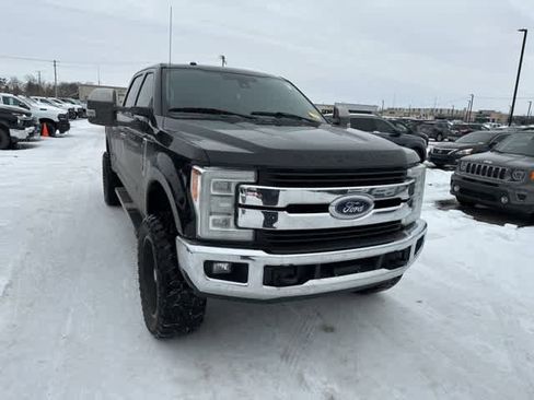 Used 2017 Ford F350 Lariat w/ Lariat Ultimate Package image 27