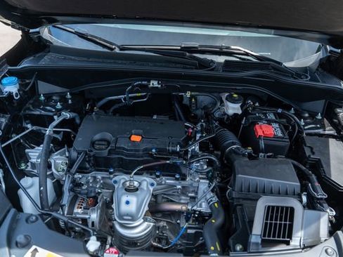 Used 2024 Honda HR-V LX image 29