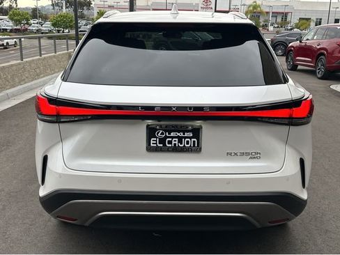 New 2026 Lexus RX 350h image 5