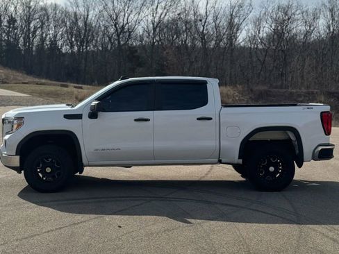 Used 2019 GMC Sierra 1500 Pickup 4D 5 3/4 ft w/ Convenience Package image 7