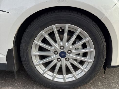 Used 2016 Ford C-MAX SEL w/ Equipment Group 302A image 27