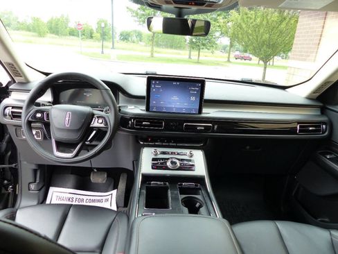 Used 2023 Lincoln Aviator AWD w/ Elements Package image 35