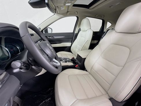 New 2025 MAZDA CX-5 AWD 2.5 S w/ Premium Plus Pkg image 16