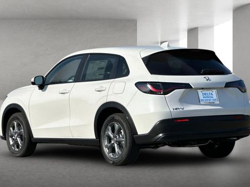 New 2026 Honda HR-V LX image 6