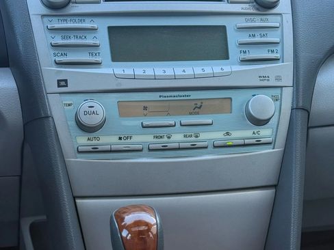 Used 2008 Toyota Camry XLE image 26