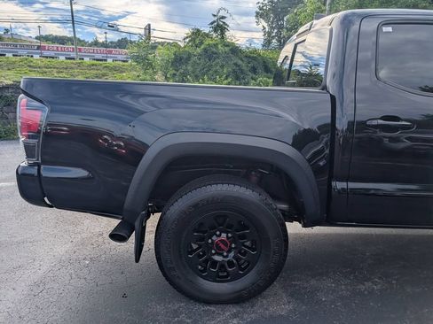 Certified 2019 Toyota Tacoma TRD Pro AWD/4WD image 8